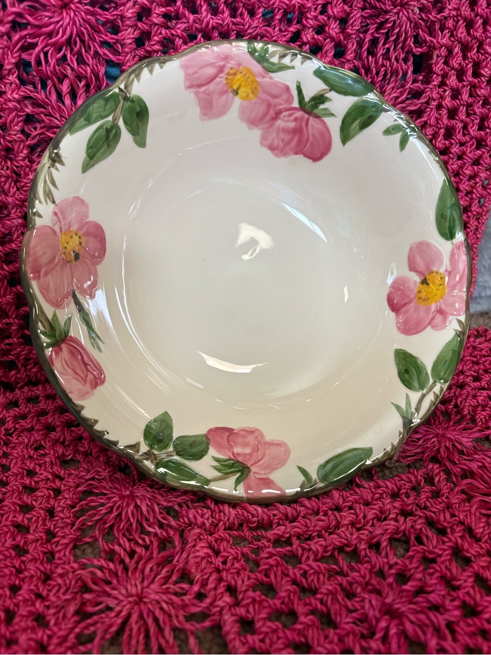 Franciscan Desert Rose Vintage Round 9" Serving Bowl-(38)